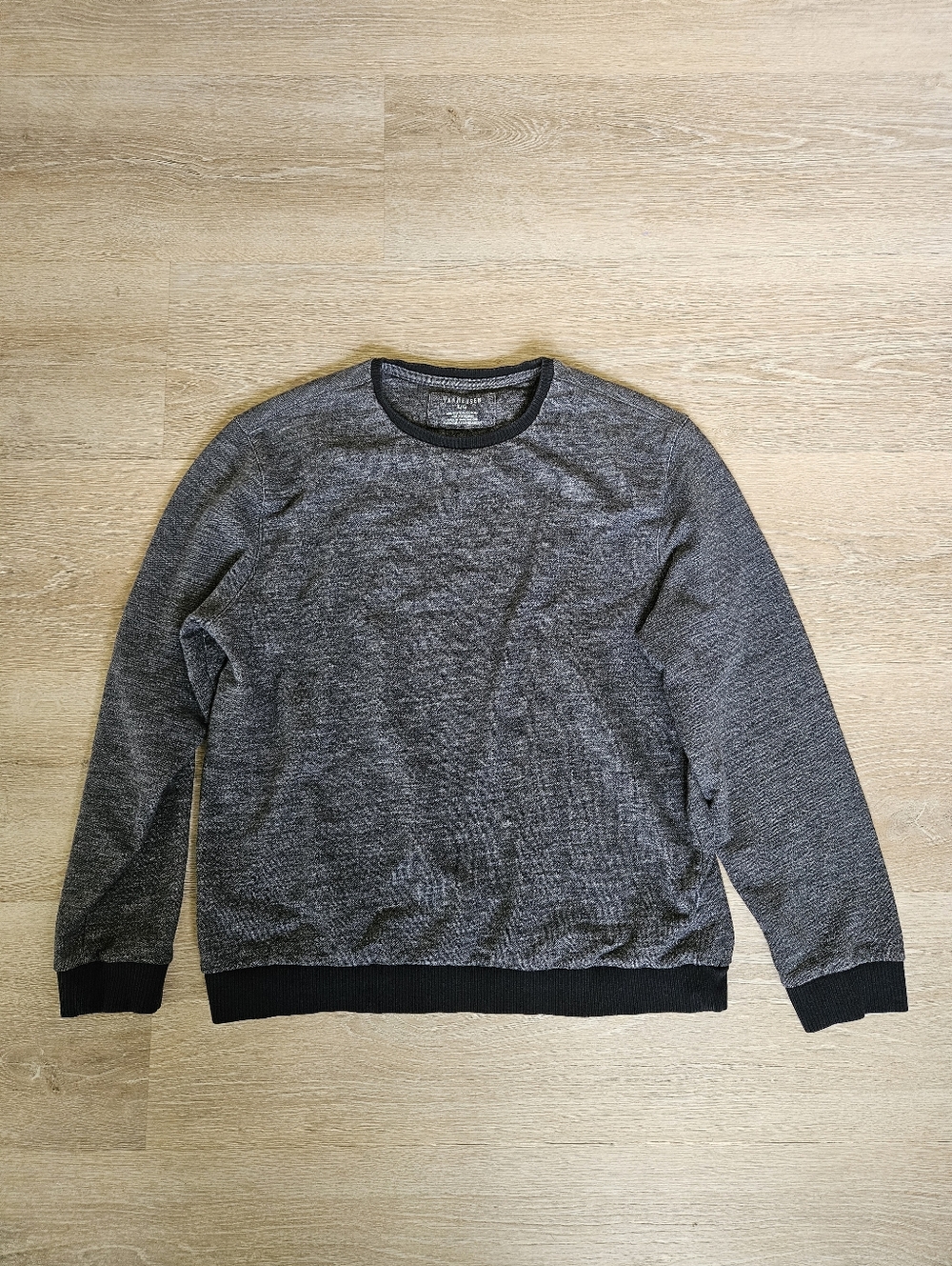 Men's Van Heusen Pullover Sweater - Size Large